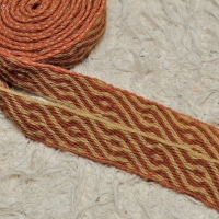 prirodne-barvena-karetka-zluto-cihlova